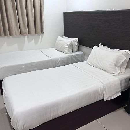 איפוה Hotel Sagittario מראה חיצוני תמונה