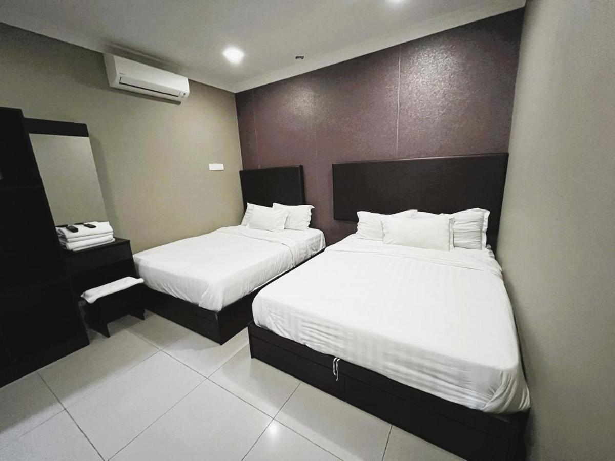 איפוה Hotel Sagittario מראה חיצוני תמונה
